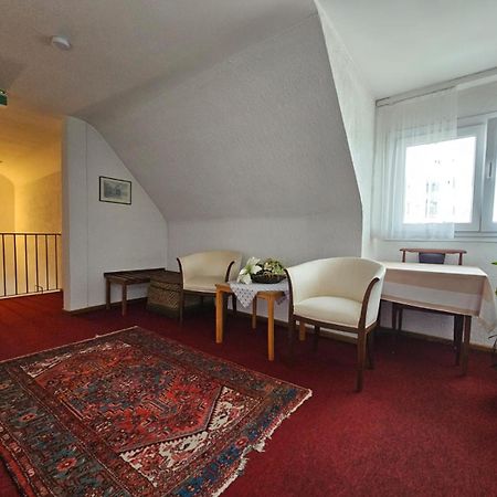 Hotel Haus Isenburg Neu-Isenburg Extérieur photo